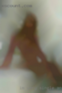 I'm very single and freaky just bored.